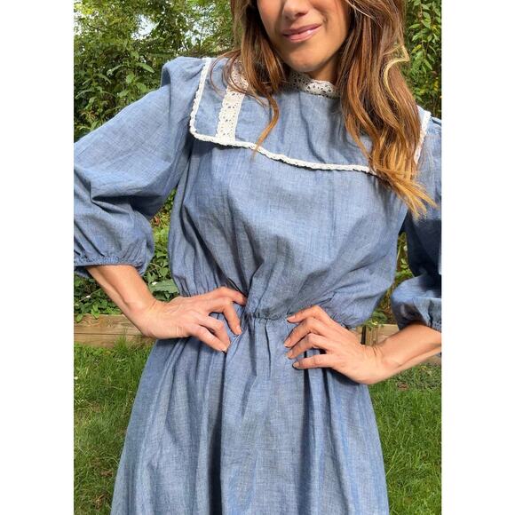 70s Chambray Prairie Dress, Lace Collar Midi - Vintage - Picture 9 of 9